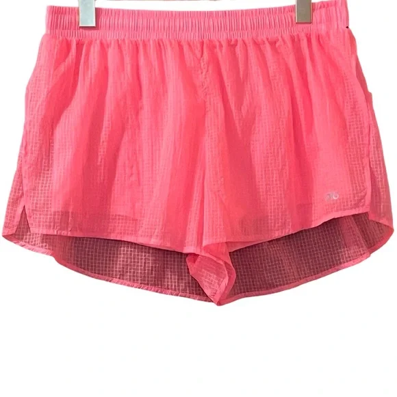 Alo Yoga Game Time Shorts Neon Bubblegum Pink Sz M - Picture 2 of 12